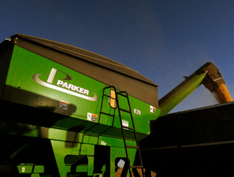 39-Series Single Auger Grain Carts